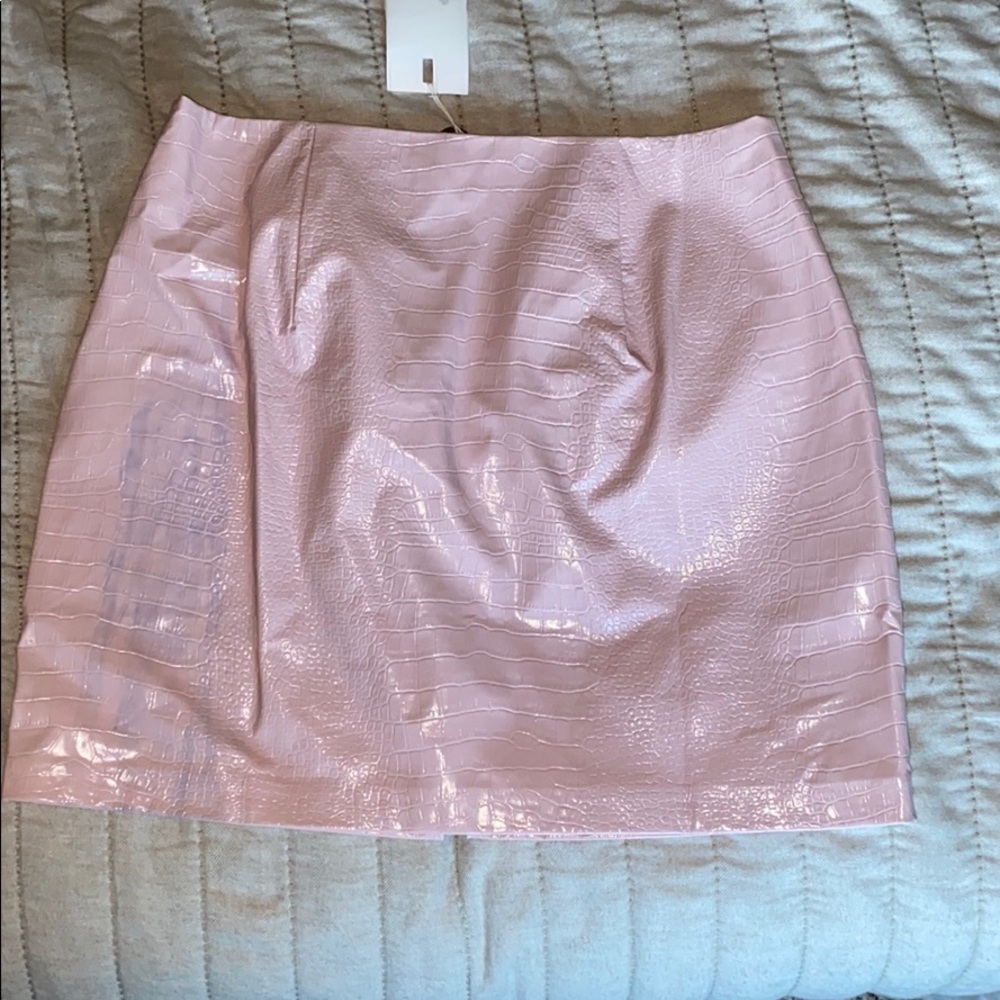 leather skirt